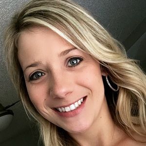 Meet your Posher, Jenn